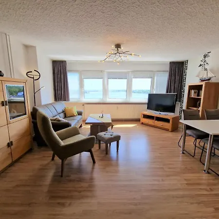 F11-004 Apartment